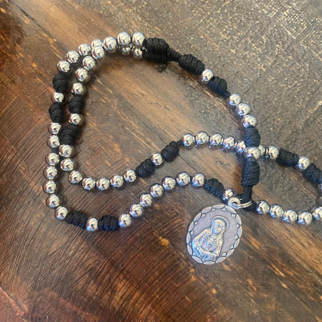 Paracord Pocket Seven Sorrows Rosary