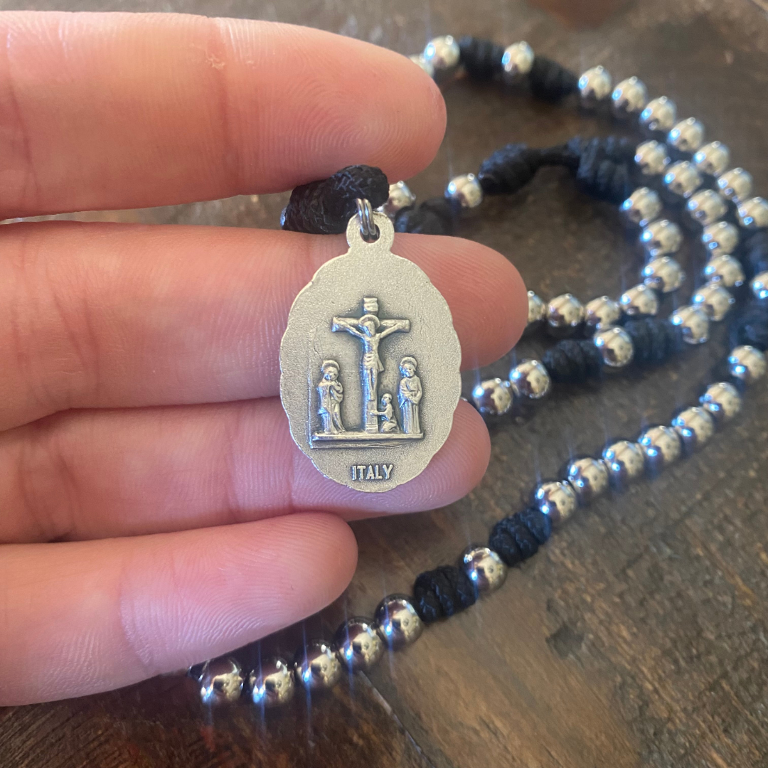 Paracord Pocket Seven Sorrows Rosary