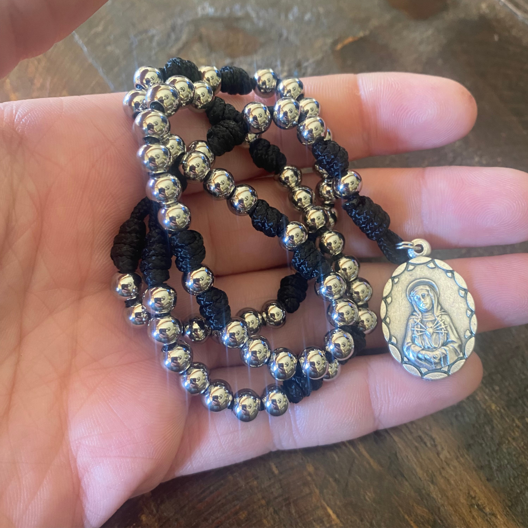 Paracord Pocket Seven Sorrows Rosary