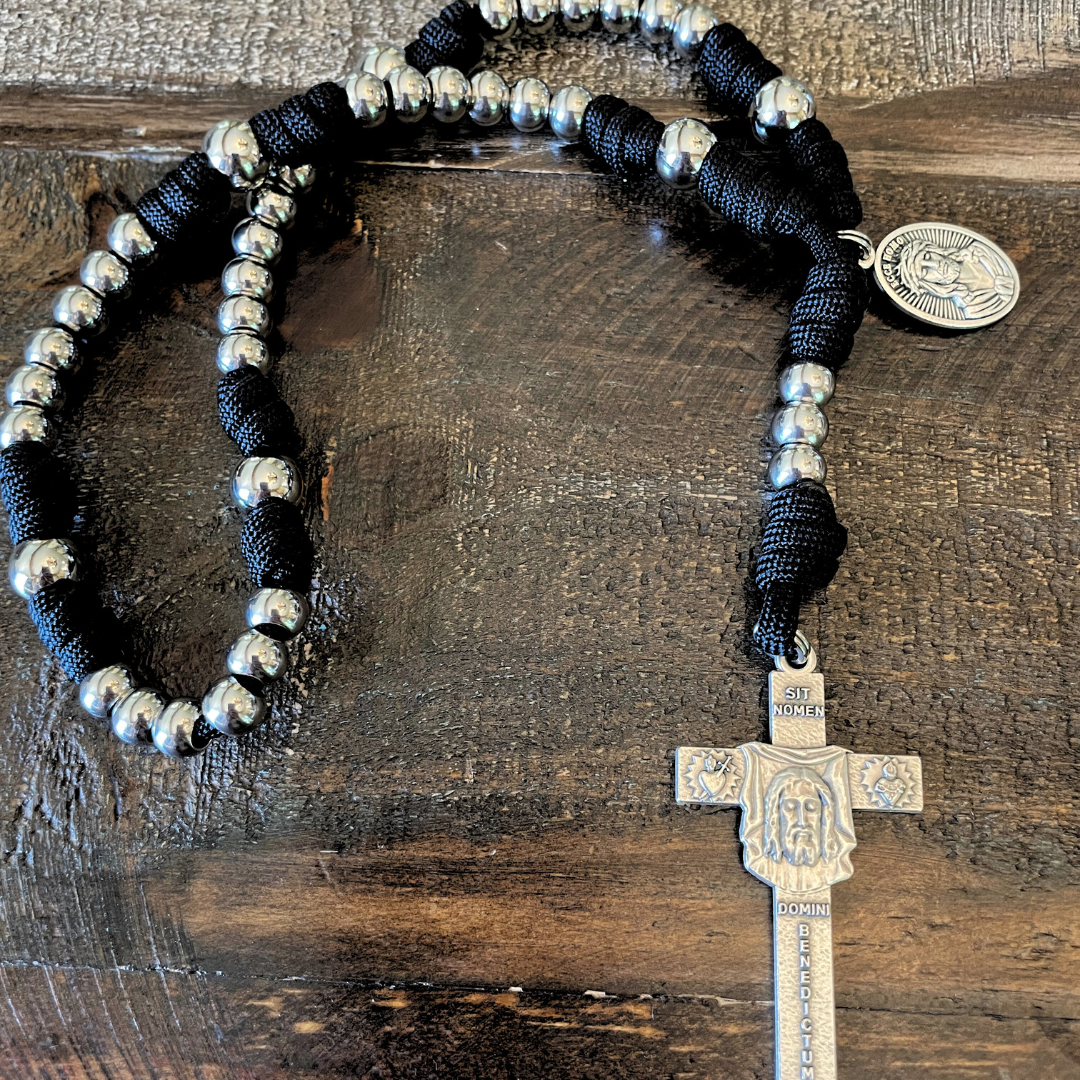 Paracord Holy Face Chaplet